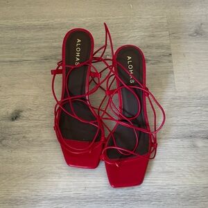 ALOHAS Red Strappy Heels